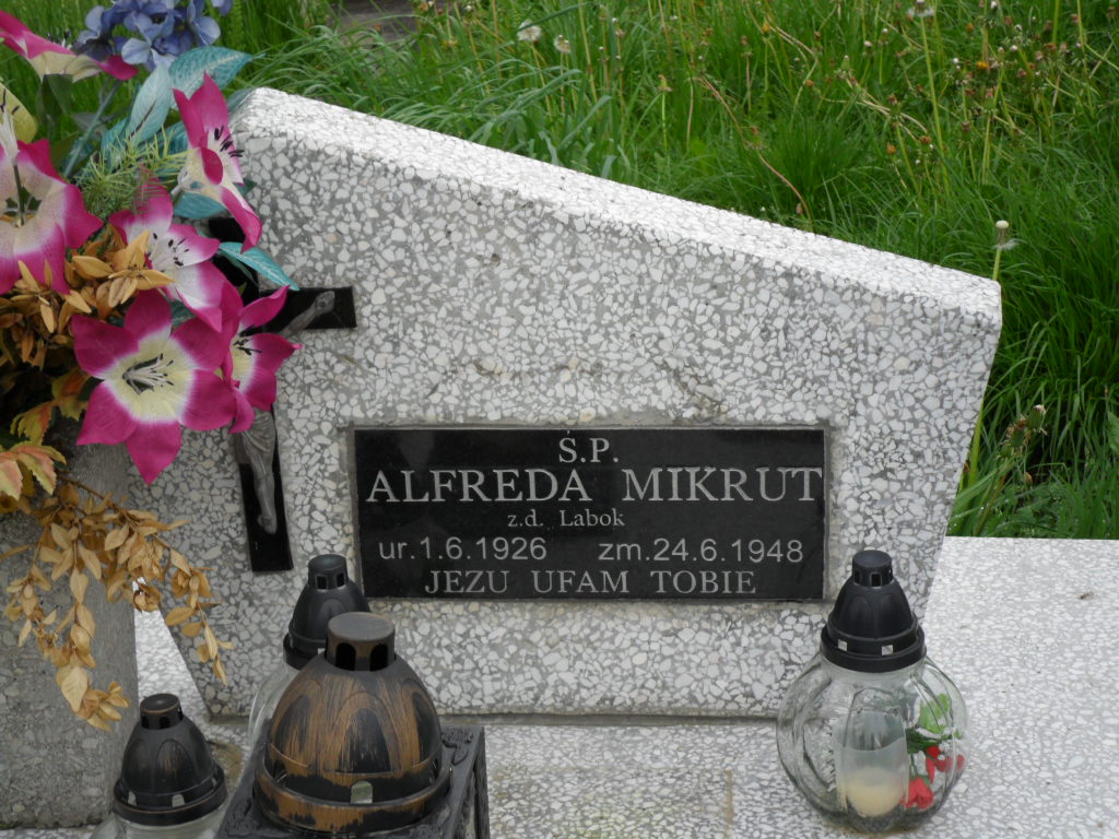 Grób Alfreda Mikrut